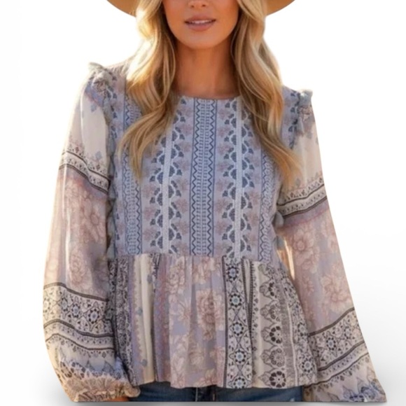 American Eagle Outfitters Tops - American Eagle Boho Blouse Peplum Long Sleeve Peasant Top Size Small Like New